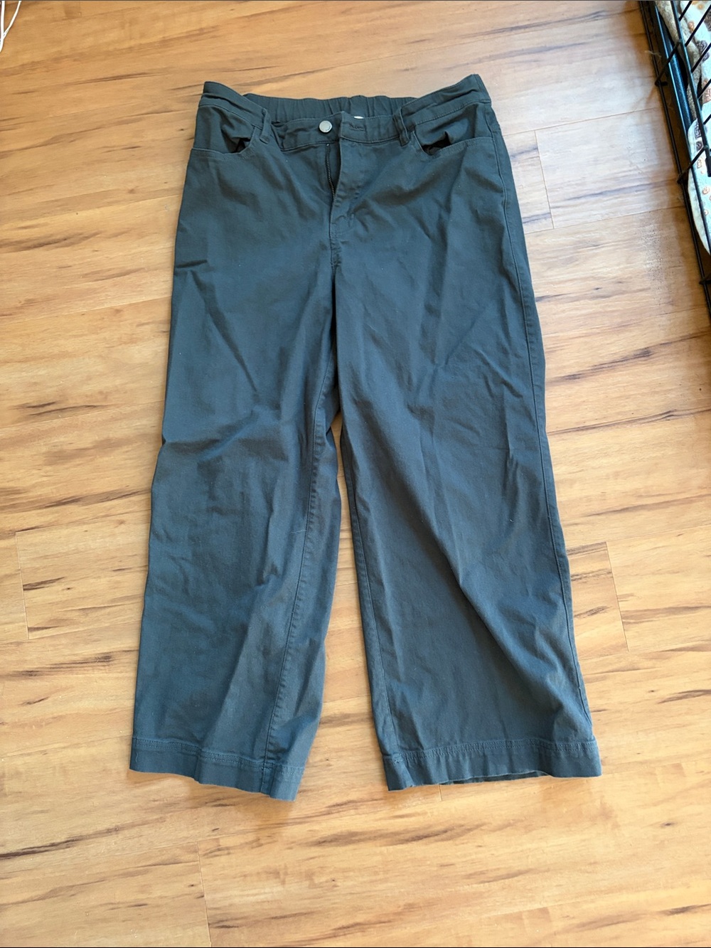Pact Wide Leg Cropped Pants
